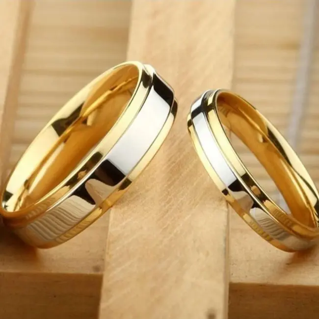 Luxury Wedding Ring for Couple - 6mm Wide Men's Ring, 4mm Wide Women's Ring