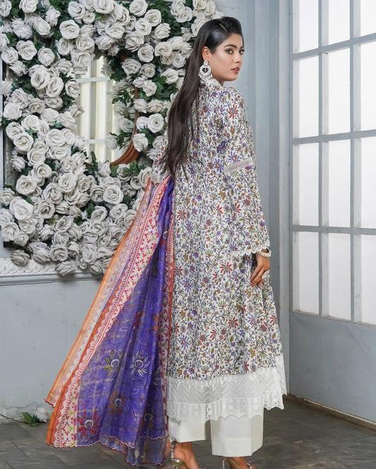 Product Introduction of Munira lawn suits Dress 10