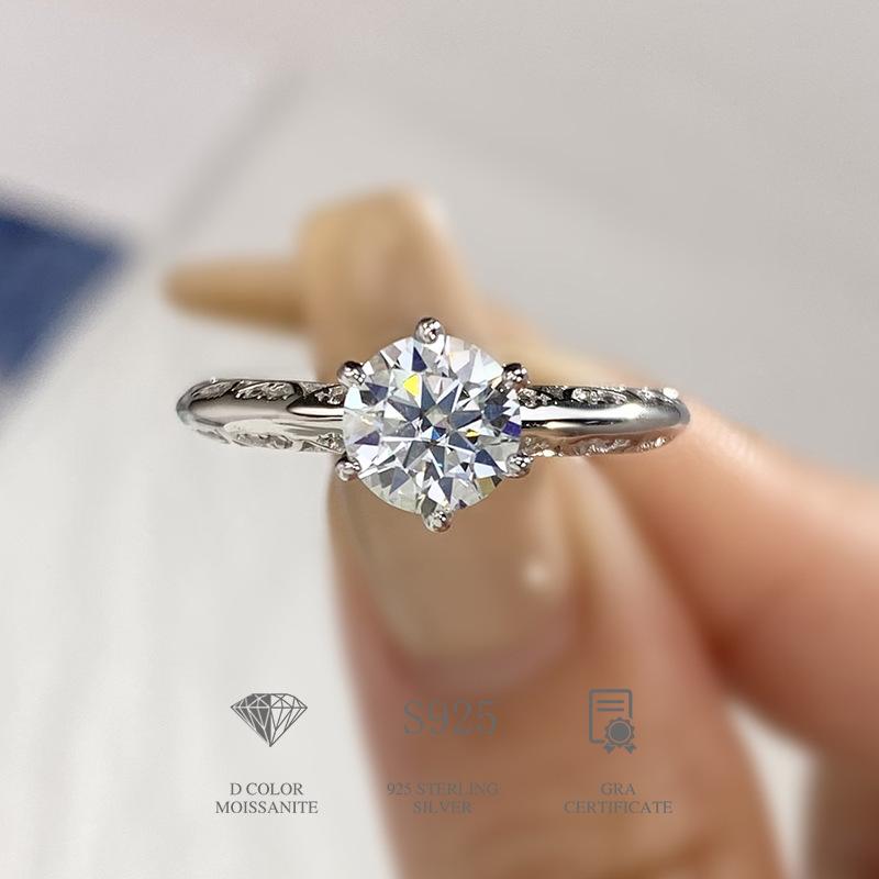 Elegant 925 Sterling Silver Moissanite Proposal Ring7