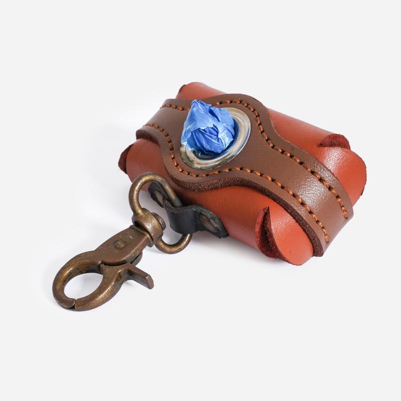 Genuine Leather Dog Poop Bag Holder for Leash, Lightweight Dispenser for Pet Waste Bags, Leash Waste Bag Dispenser | Dog Accessories | Pet Waste Bag and Treat Holder 2