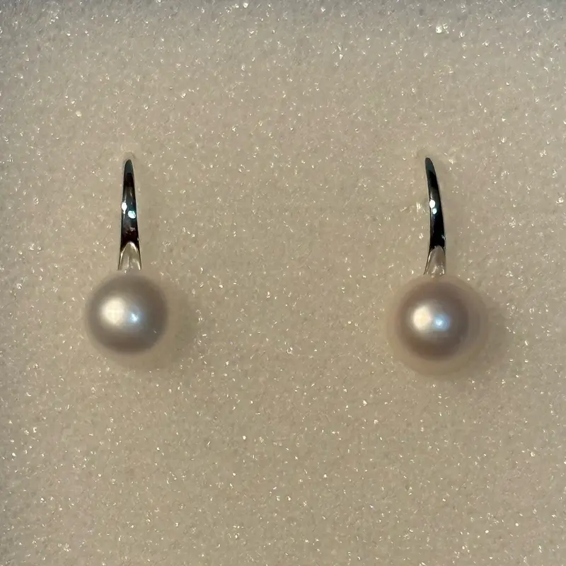 Pearl Drop Earrings - Perfect for Any Occasion 8