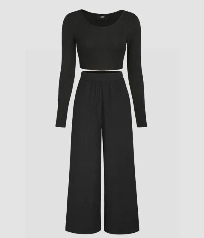 Solid Knitted Crop Top & Wide Leg Trousers Set 4