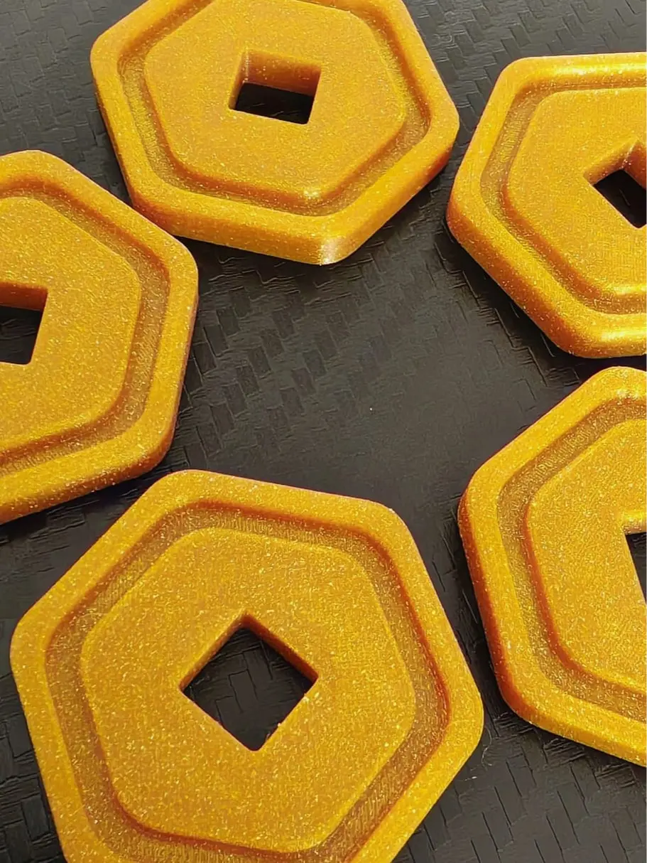 5 x ROBLOX ROBUX COSPLAY COINS COLLECTORS ITEM GLITTER SPARKLE GOLD SAME DAY DISPATCH 48 HOUR DELIVERY