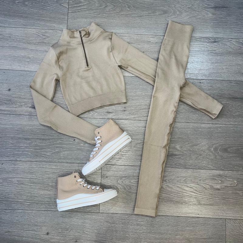 Carter quarter zip crop and legging set 0
