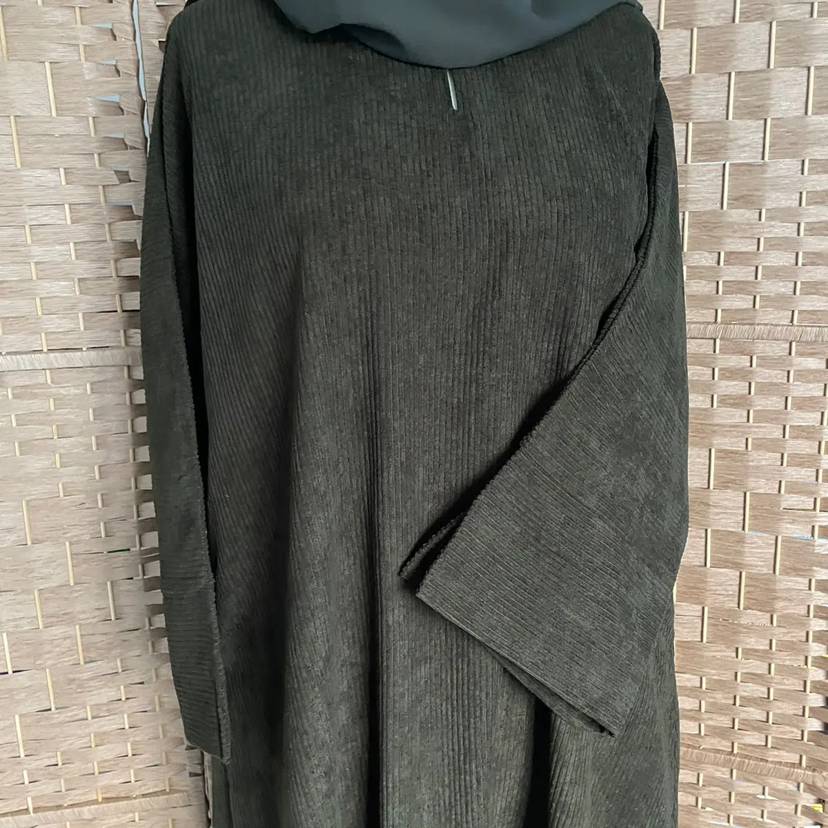 Corduroy Abaya Set with Chiffon Scarf and Two Side Pockets - Muslim Women's Modest Clothing