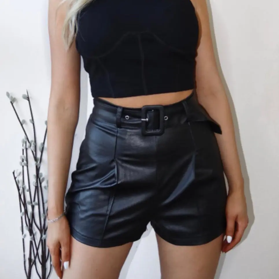 Black belted pu leather shorts