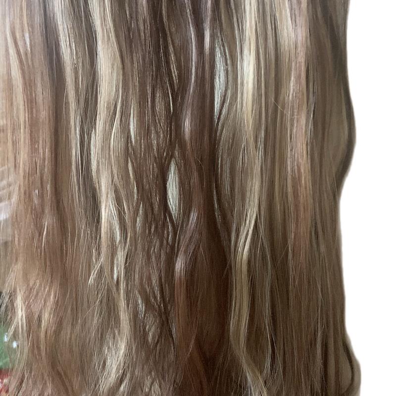Dual Clip In Hair Extensions for Easy and Quick Styling 3