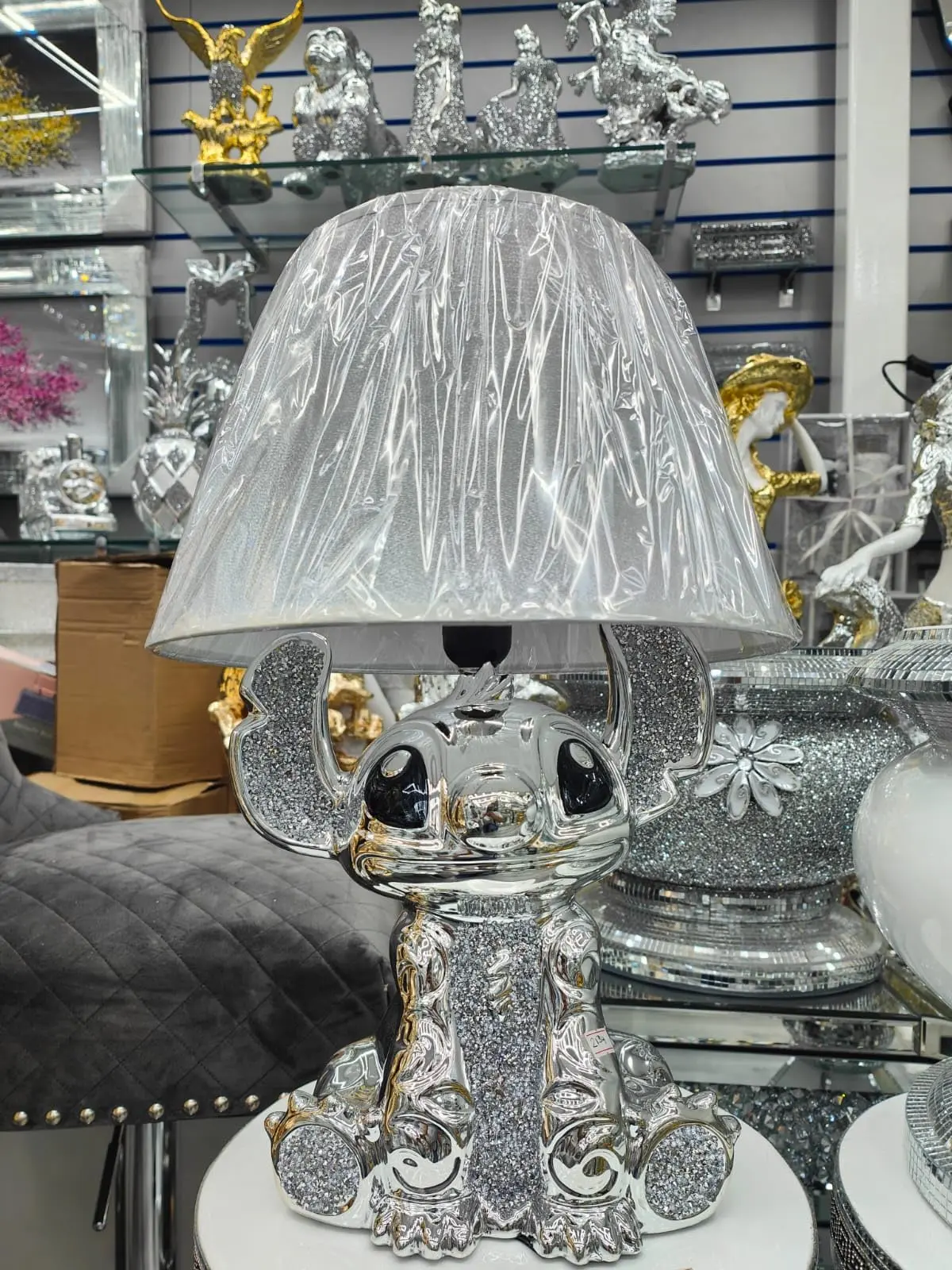 Zidan bargains Bling Crushed Diamond Stitch Table Lamp with Silver Shade Ceramic Base Sparkling Bedside Home Decor (Silver)