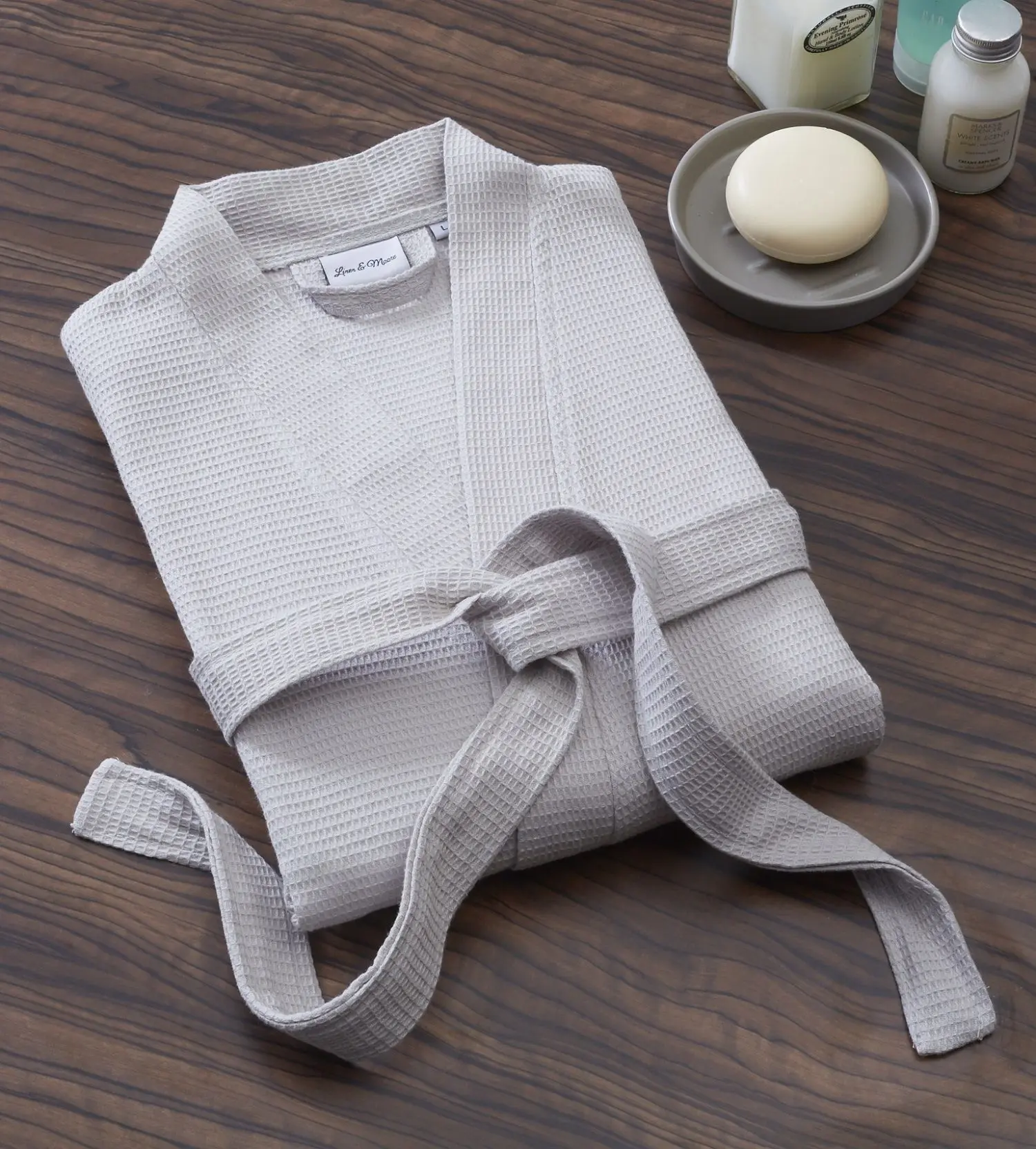 Great Knot  Womenswear Luxury Unisex Silver Kimono Waffle Bath Robes 100% Cotton Dressing Gown Hotel Quality Bathrobe Elegance Nightwear Comfort Sleeve Style Loungewear Medium Fit Comfortable Basic Minimalist