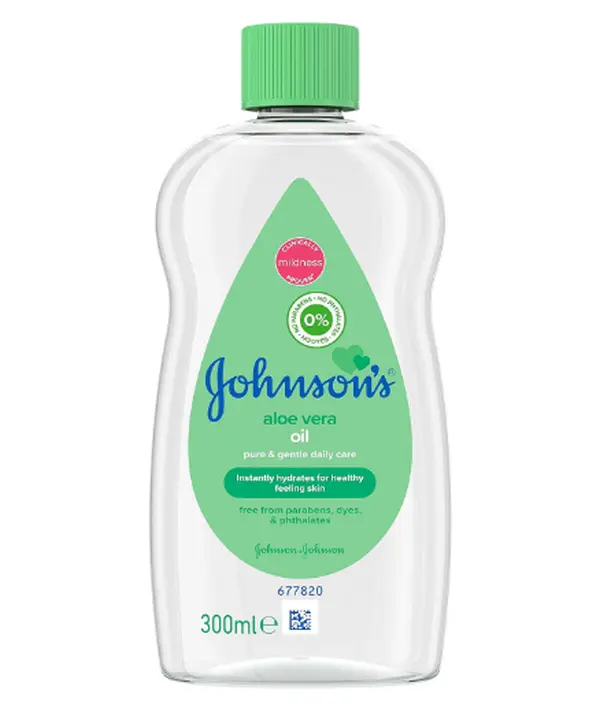 JOHNSON'S Aloe Vera Baby Oil 300ml – Leaves Skin Soft and Smooth – Ideal for Delicate Skin