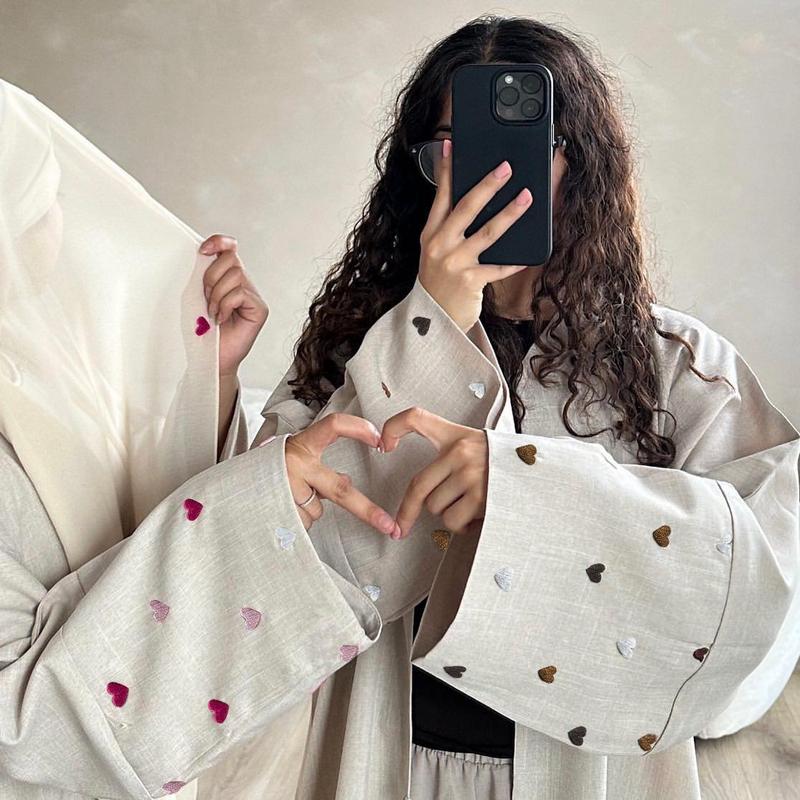HASASERIES HS0998 Love Embroidered Elegant Cardigan Robe 4