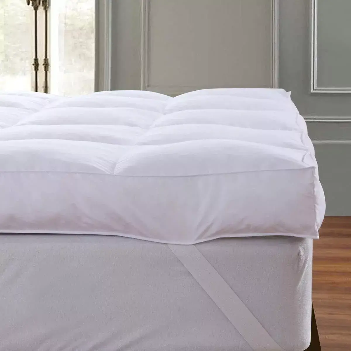 Extra Thick Mattress Topper 10cm Deep Hotel Quality Thickness With Elasticized Corners | Soft & Comfy Bed Box Stitched Hotel Quality Breathable Noiseless Washable Anti Slip Fluffy Mattress Topper Supersoft Heavy Fill-Stitched and Elasticated Corner Strap
