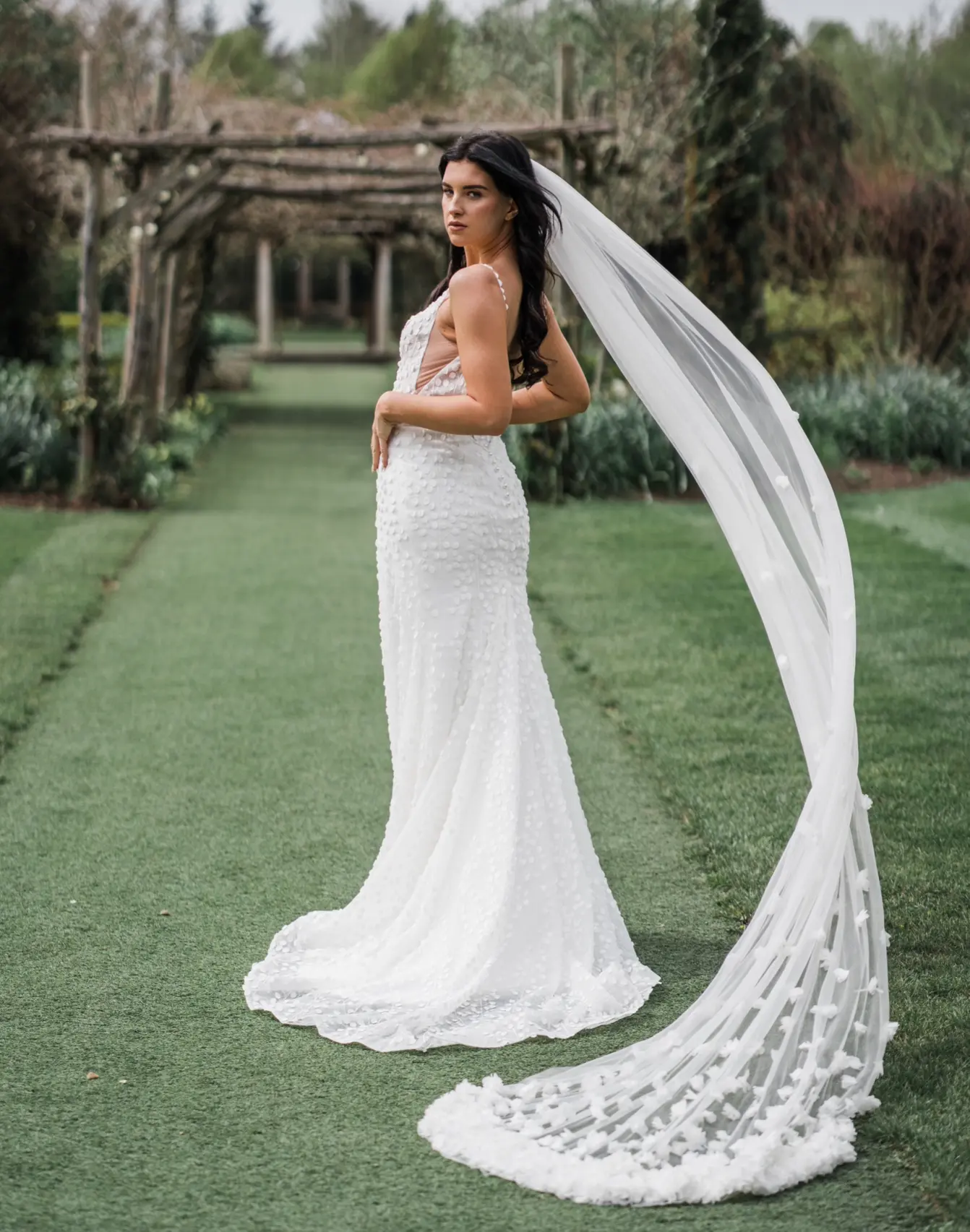 Mini Petal Veil