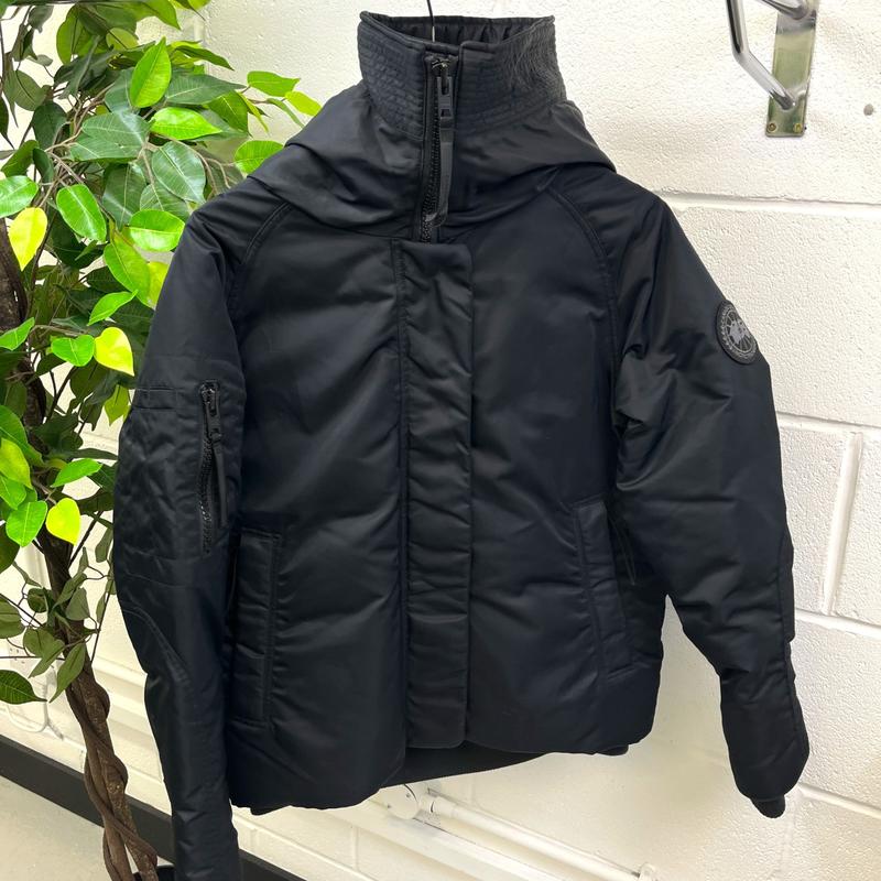 Preowned Canada Goose Women's Everleigh Bomber Down Jacket Black Size M 7