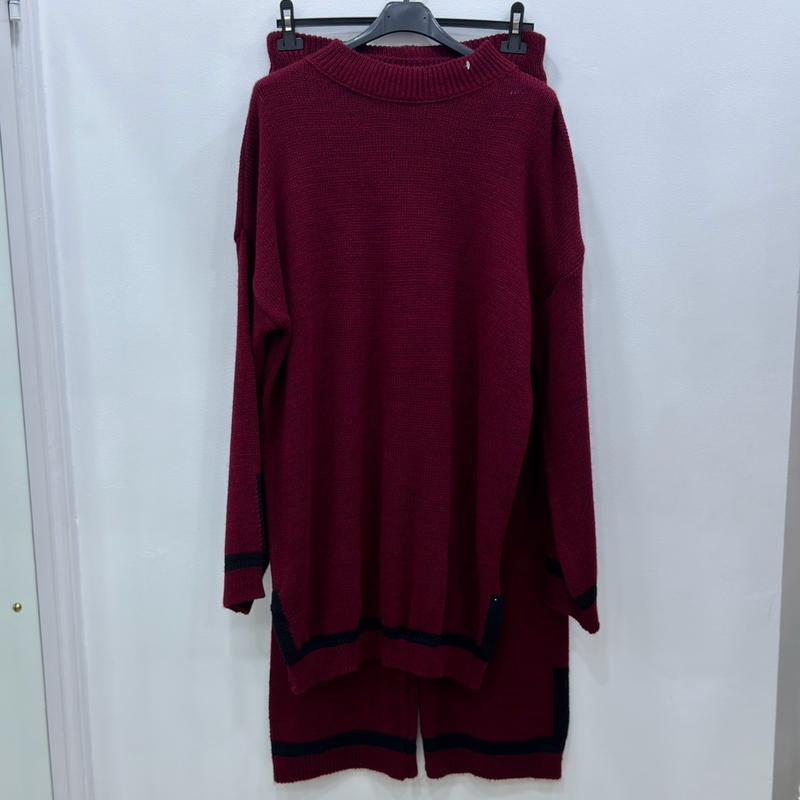 Women's Knit Co-ord with contrasting Stripe Design - Loose Fit 8