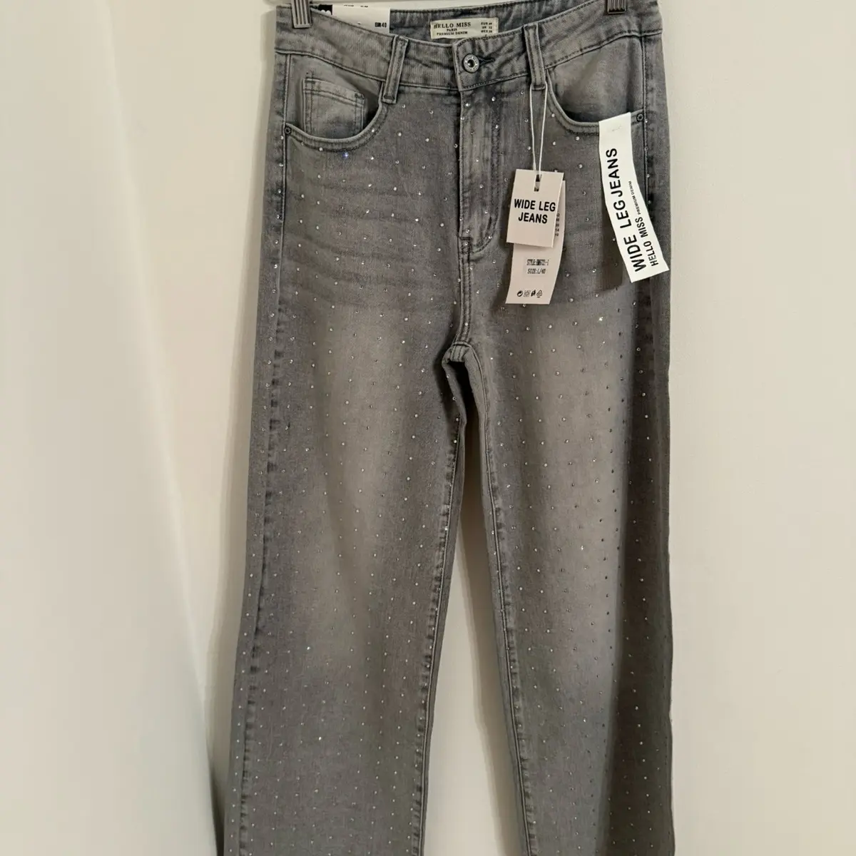 Women's Wide Leg Jeans with Diamond Design - Bottom, Womenswear