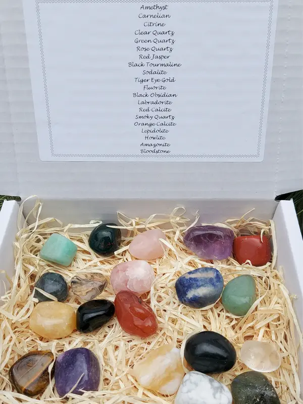 41 Piece Tumbled & Rough Crystal Kit, Popular Tumbled and Rough Gemstones, Starter Crystal Box, UK Seller. 3