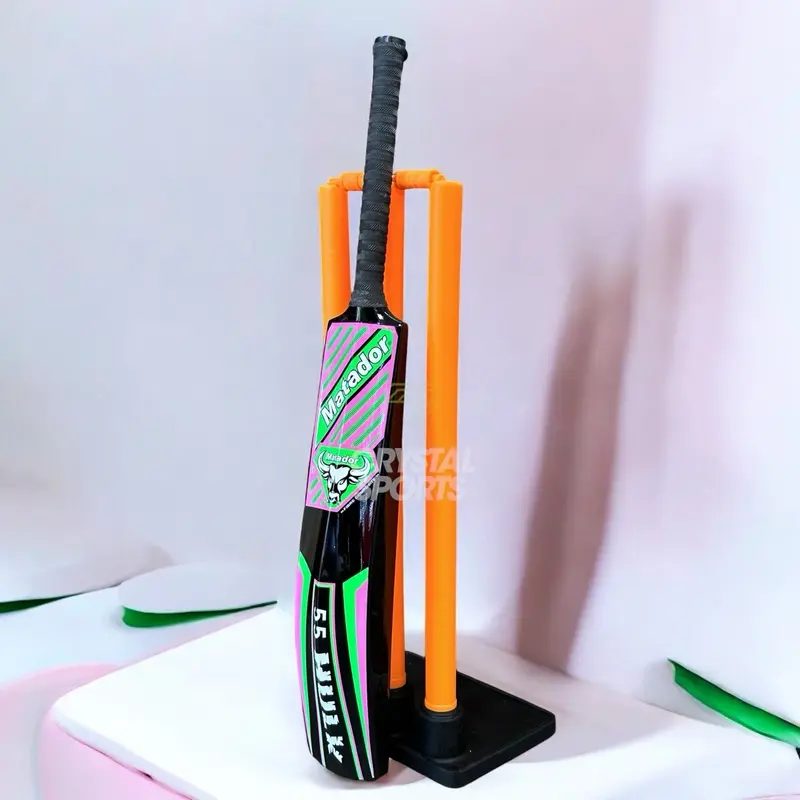 Matador 'Hulk' Fibreglass 55M Edge Cricket bat 1
