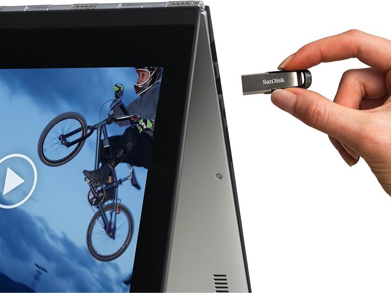 SanDisk 128GB Ultra Flair USB 3.0 Flash Drive USB stick, Memory stick with transfer speeds up to 150 MB/s, Password protection, Durable, Sleek Metal Casing Silver/Black 5