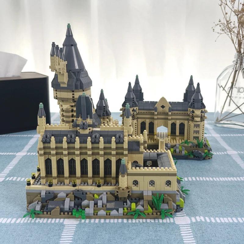 Micro Building Blocks Hogwarts School Harry Potter Castle Bricks Toys for Boys Girls Kids Adult Christmas Gifts DIY Toy 3000+Pcs 3