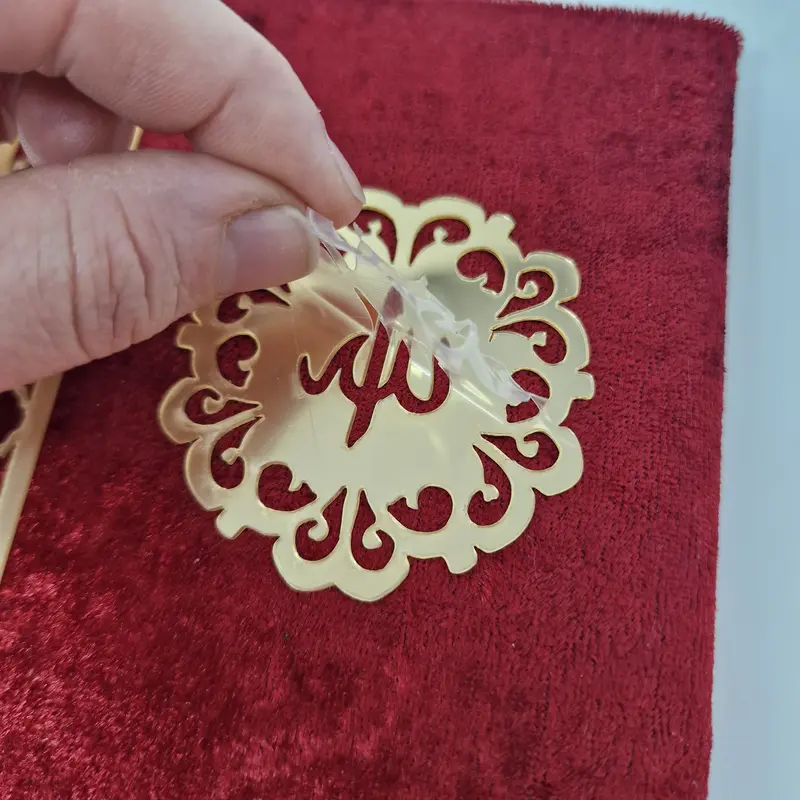 Yaqeen Islamic Gift Set (Surah Booklet, Prayer Beads Tasbeeh + Prayer Rug) Namaz Oriental Muslim Carpet Janamaz Sajadah, Hajj Umrah Ramadan Eid Wedding Niqah Gift Muslimah Velvet Cover Quran Muslim gift 7