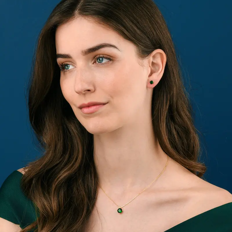 Gold Plated 925 Sterling Silver Round Green Solitaire Pendant Necklace For Women 4