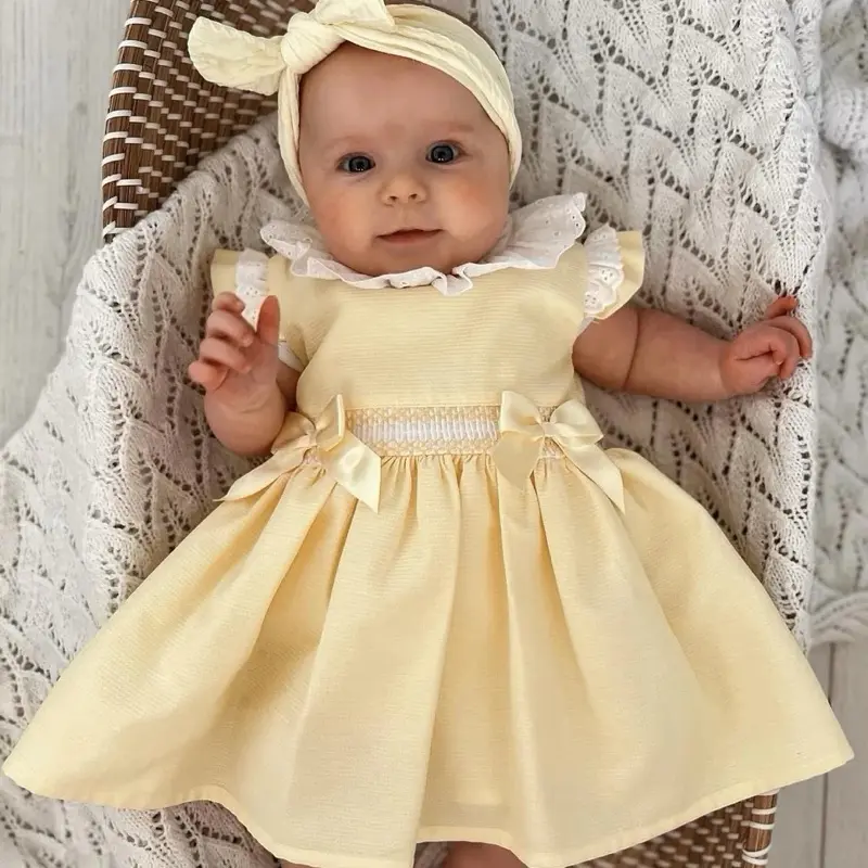 Beautiful Lemon Baby Girls Summer Dress. PEX/Smocked/Traditional/Yellow/Lemon/Spring/Summer/Classic