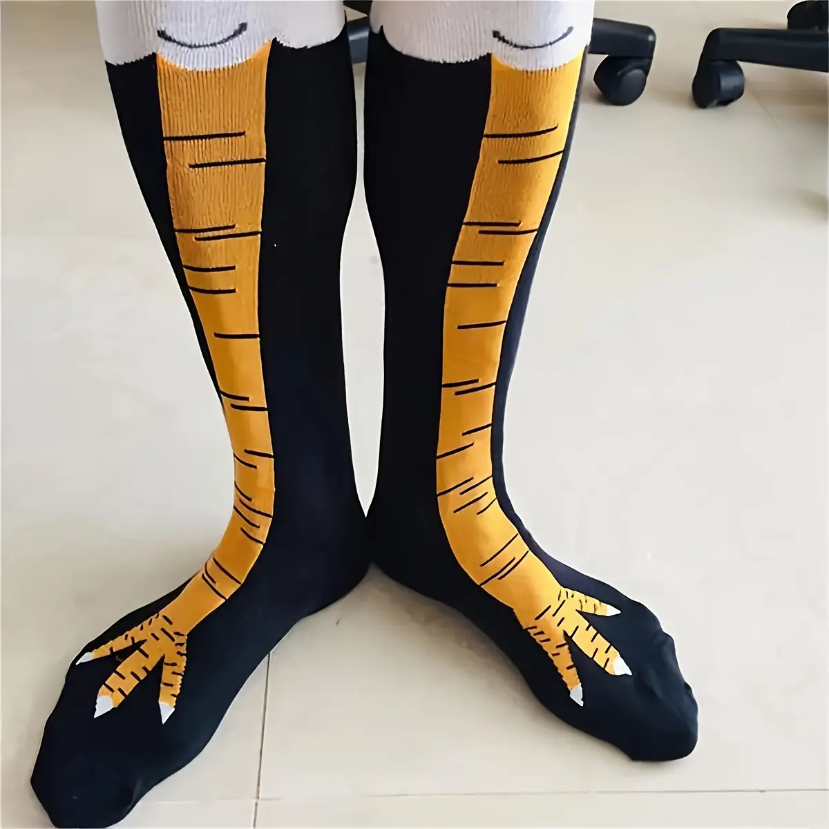 Men's Quirky Chicken Claw Socks - Moisture-Wicking, Perfect for Fitness & Casual Wear, Cute Cartoon Design Menswear Midi