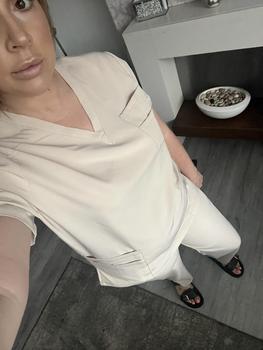 Product Review of Straight leg scrubs (lightweight, aesthetic and Salon wear) from C**m ** 0