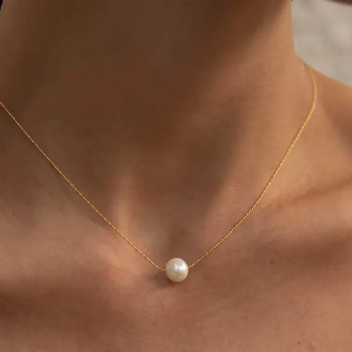 Pearl Neck necklace for women