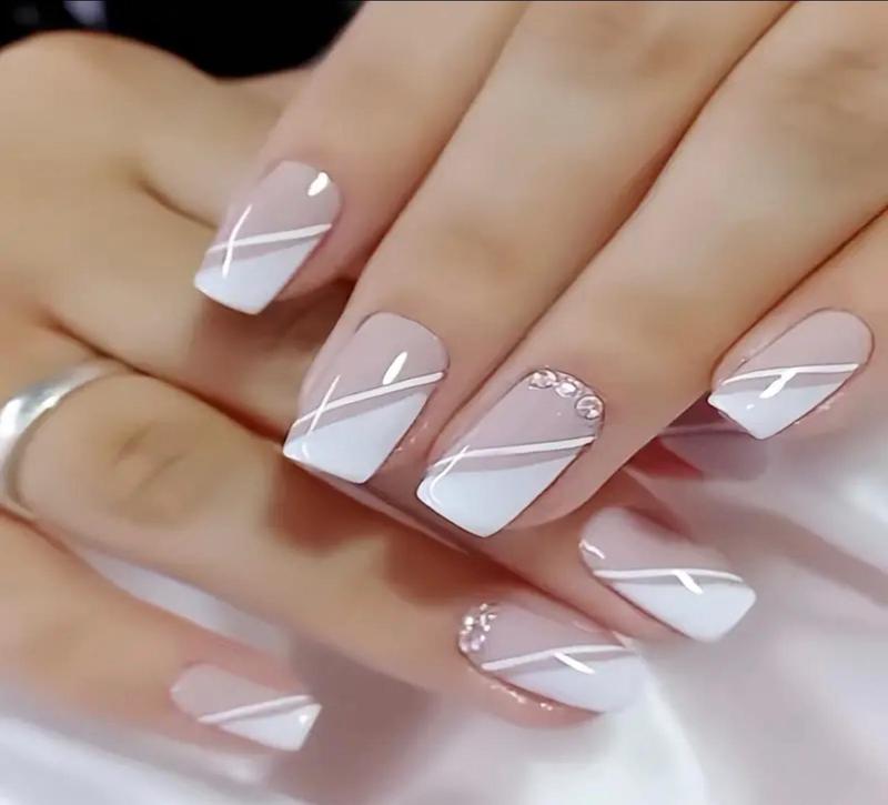 Short French Classic Fake Nails - 24pcs for Nail Art and Care - Nail Care 4