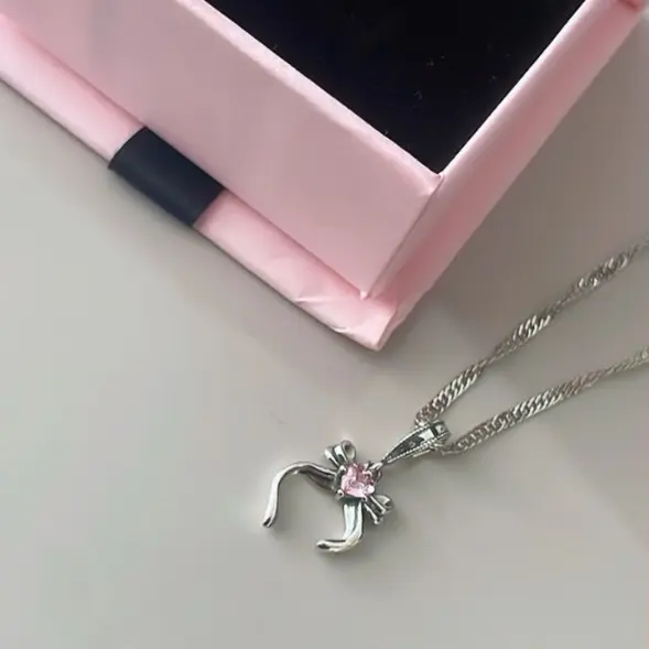 Loving Bows Necklace
