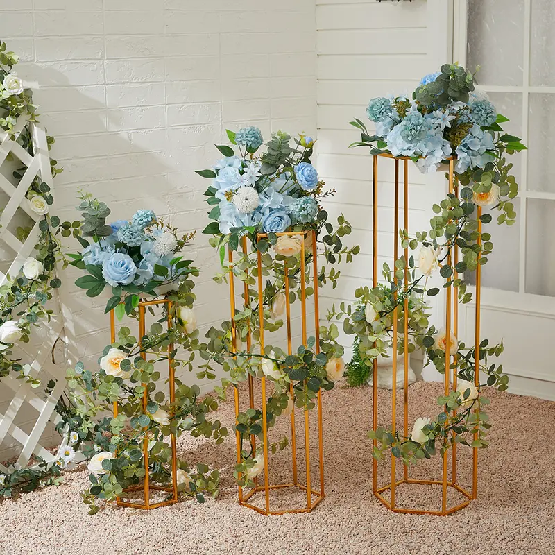 Livingnadhome 3Pcs Gold Metal Wedding Flower Stand Set Decor Vase Ornaments 2