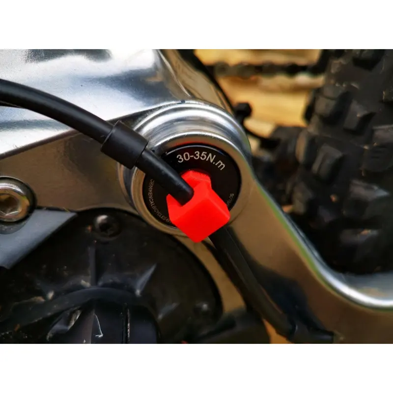 Cable guide for Pivot Bolts 0