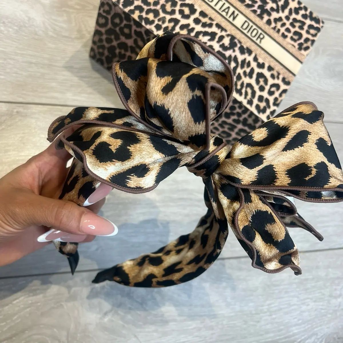 Leopard Print Headband for Women, Fashion Hair Accessory
