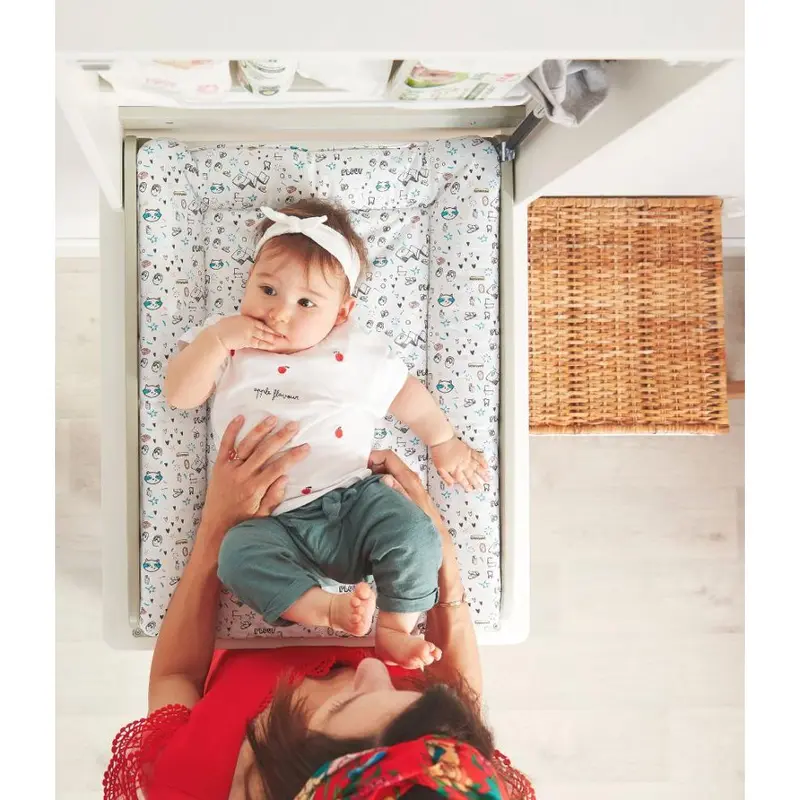 Baby Wall Changing Table with shelves and wipeable mat 5