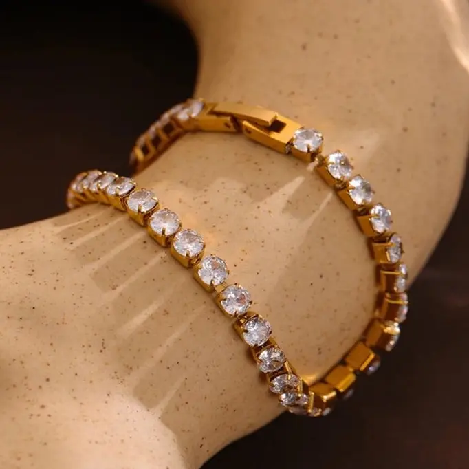 Alora diamond bracelet 1