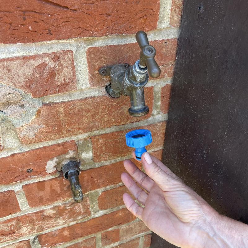 Qwickhose Tap Connector - Screw On Adapter for Outdoor Taps 2