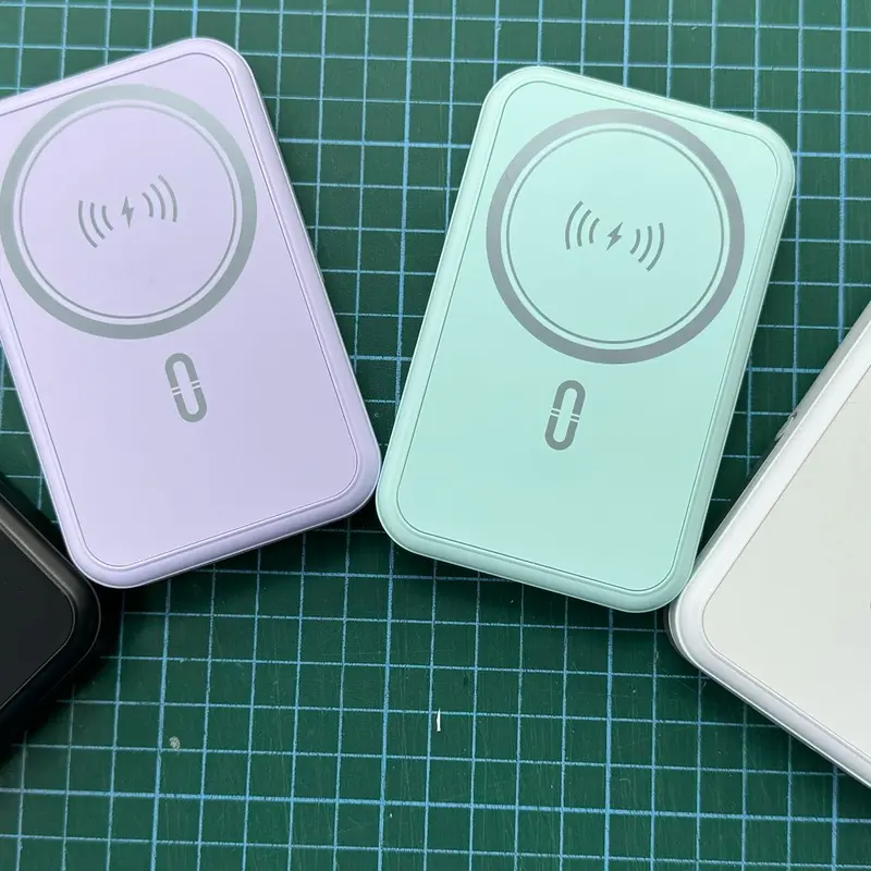 22.5Watt 20,000 MaH Charging Magsafe Wireless iPhone Samsung Powerbank for Smartphones - Accessories Chargeable 6