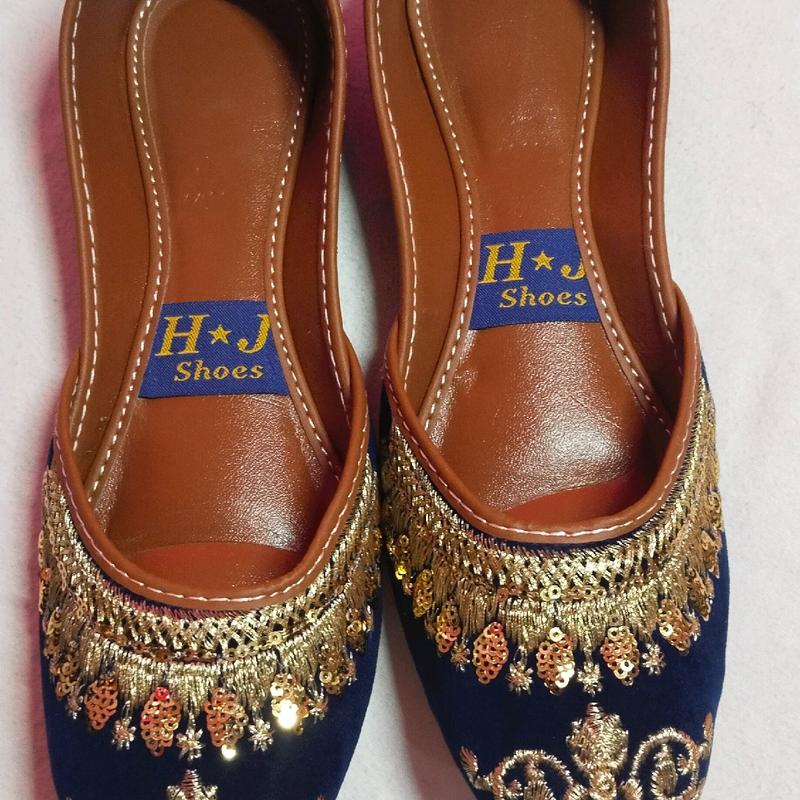 Khussa Shoes Punjabi Jutti with Velvet Material and Embroidery Design - Comfortable to Wear with Cushioned Padded Soles 2