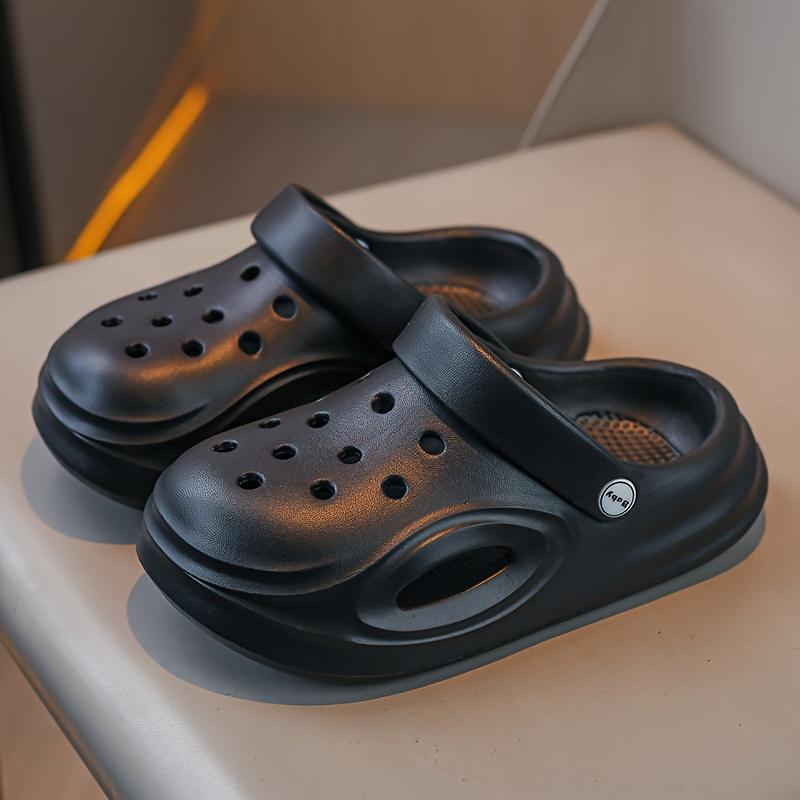 Product Introduction of Casual Comfortable Solid Color Clogs For Boys, Breathable Lightweight Non-slip Clogs For Indoor Outdoor Garden Beach 2