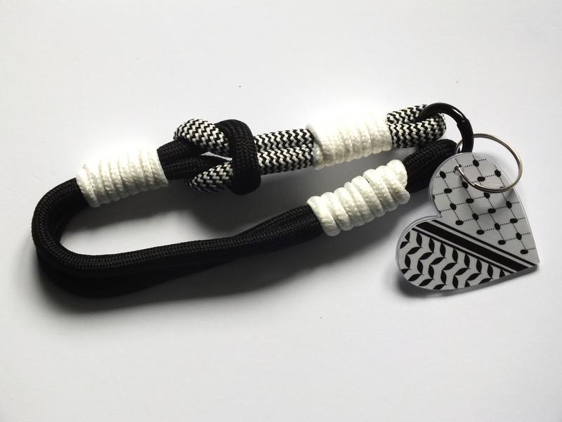 Shoelace Keyring Black White Keychain Love Heart Keyring Pink Glitter Heart Keychain Valentines Gift Anniversary Gifts Present for Girlfriend Present for Wife 2