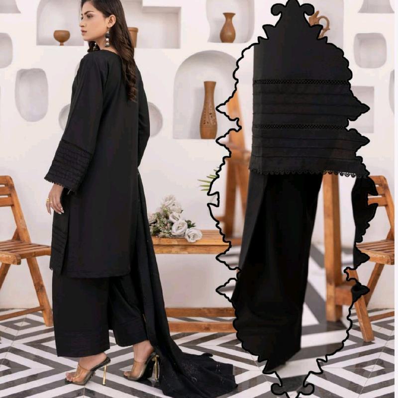 SUFFUSE DHANAK SUITS WITH SHAWLS 8