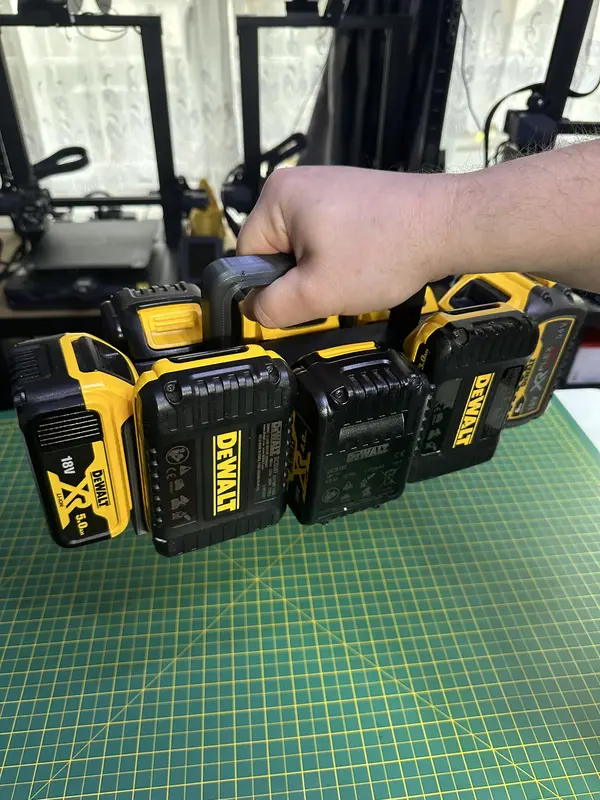 8x AnKa Battery Basket Carrier Caddy Holder for DeWALT - holds up to 8 batteries - Power Tool Accessories 3