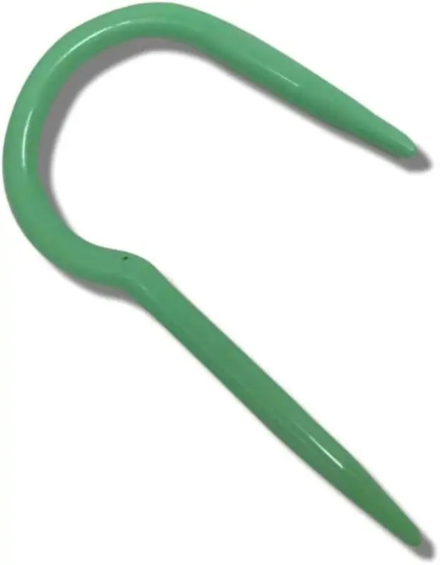U Knitting Cable Needles - Premium ABS Plastic J-Shape/U Shaped Cable Stitch Holders for Knitting & Crochet Pack of Four Different Sizes 1