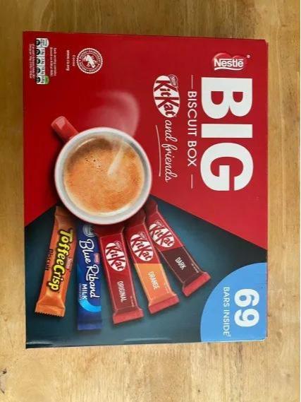 KitKatt and Friends Big Biscuit Box - 69 Assorted Chocolate Bars Including KitKatt, Blue Riband, and Toffee Crisp - Milk, Snack mixed  chocolate| Gift for Easter, Eid ul Adha, Father's Day, Spring, Wife/Husband, Girlfriend/Boyfriend Dessert 2