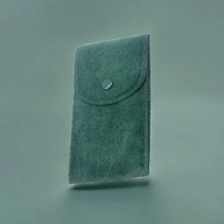 TrulyIslamic Soft Premium Velvet Emerald Watch Pouch