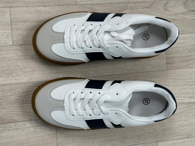 Product Introduction of Retro Gummy Sole Platform Trainers Casual Sports Shoes 6