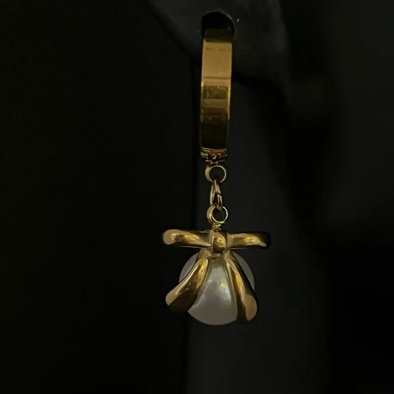 Pearl Dangle Earrings - Perfect for Any Occasion 5