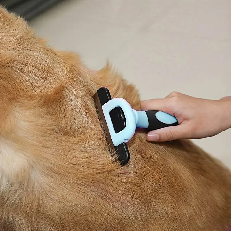 【Fast delivery】Pet Grooming Brush, Deshedding Tool for Dogs & Cats, Effectively Reduces Shedding by up to 95% for Short Medium and Long Pet Hair pet  brush-MYS 6